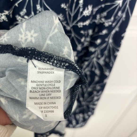 41 Hawthorne NWT Faux Wrap Dress Size Small - Picture 9 of 9